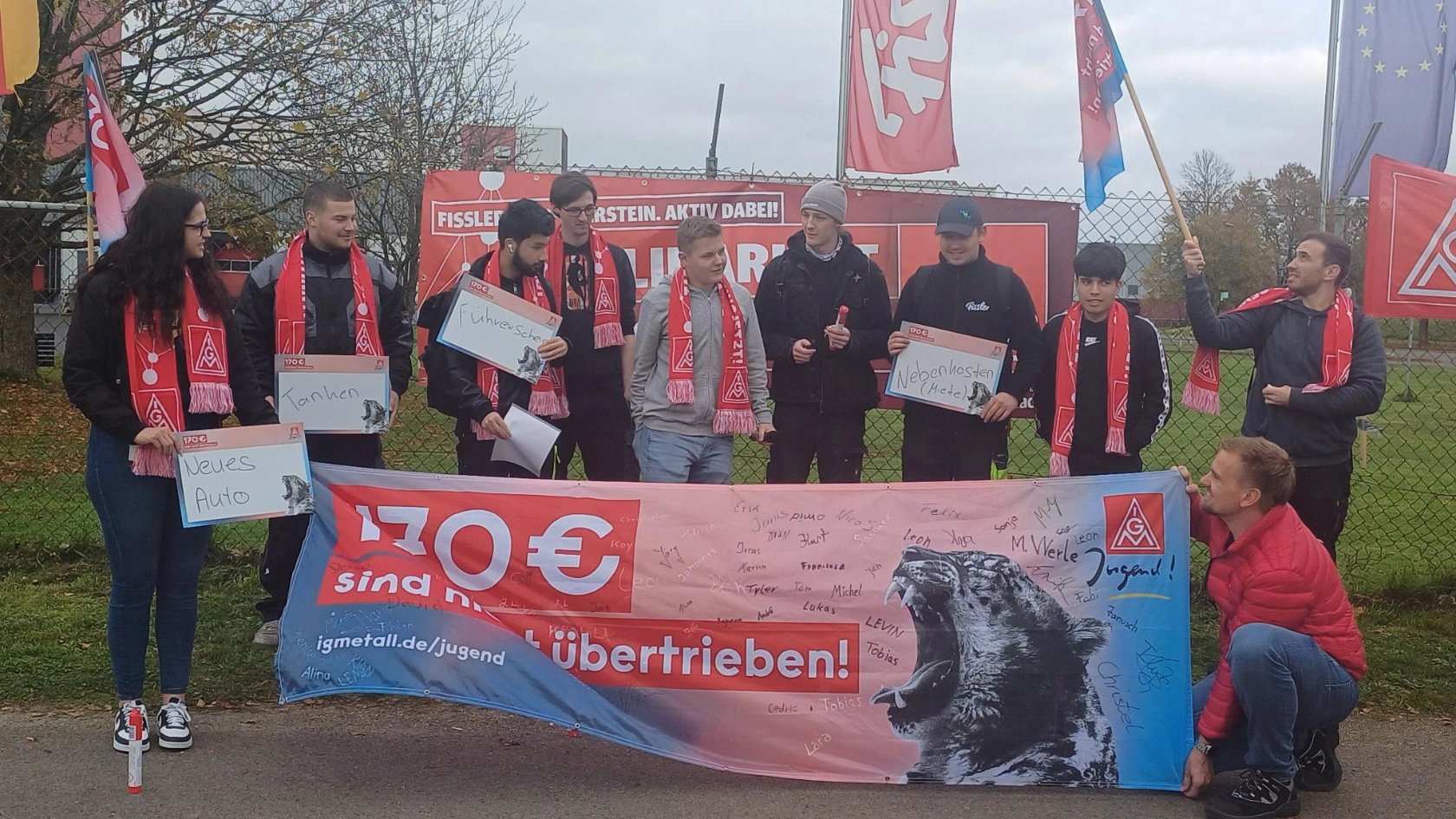 Tarifrunde Metall- und Elektroindustrie - Warnstreikwelle rollt!