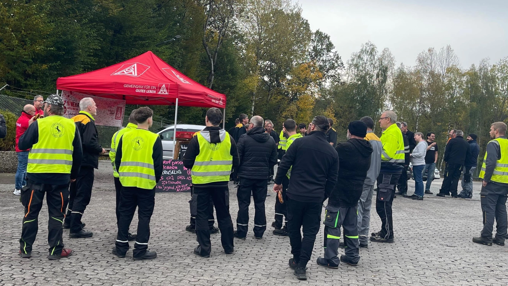 Verhandlungsbegleitende Aktion in den Betrieben