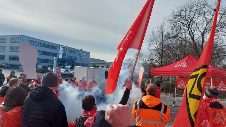 Warnstreik bei Euramobil Sprendlingen